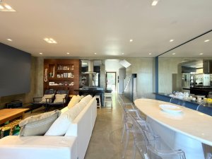 Casa em Condomínio com 230m², 4 dormitórios, 4 suítes, 2 vagas, Condomínio Rossi  Atlântida em Xangri-Lá