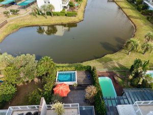 Casa em Condomínio com 230m², 4 dormitórios, 4 suítes, 2 vagas, Condomínio Rossi  Atlântida em Xangri-Lá