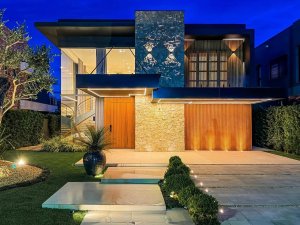 Casa em Condomínio com 265m², 5 dormitórios, 5 suítes, 2 vagas, Condomínio Malibu Beach Residence em Xangri-Lá