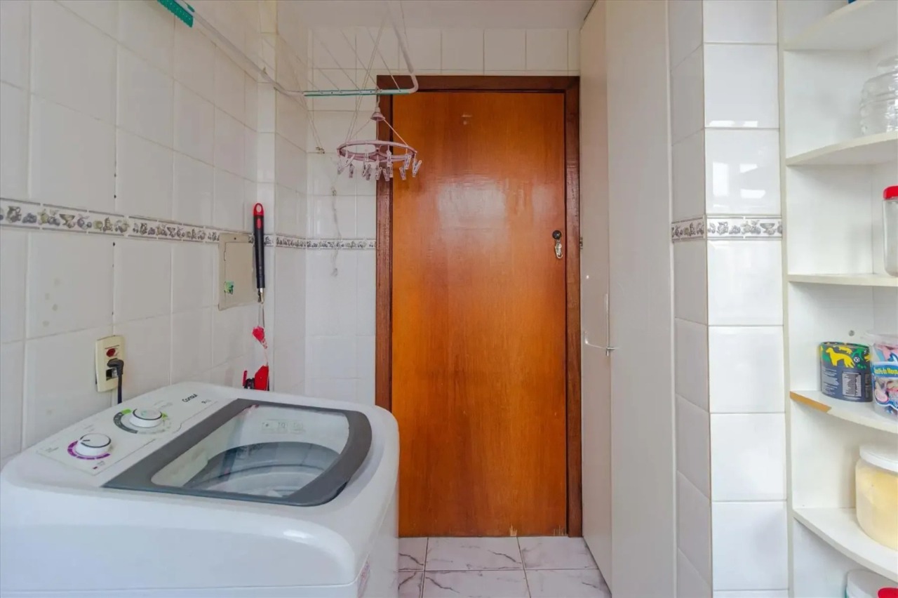 Imagem da propriedade RM9296 16