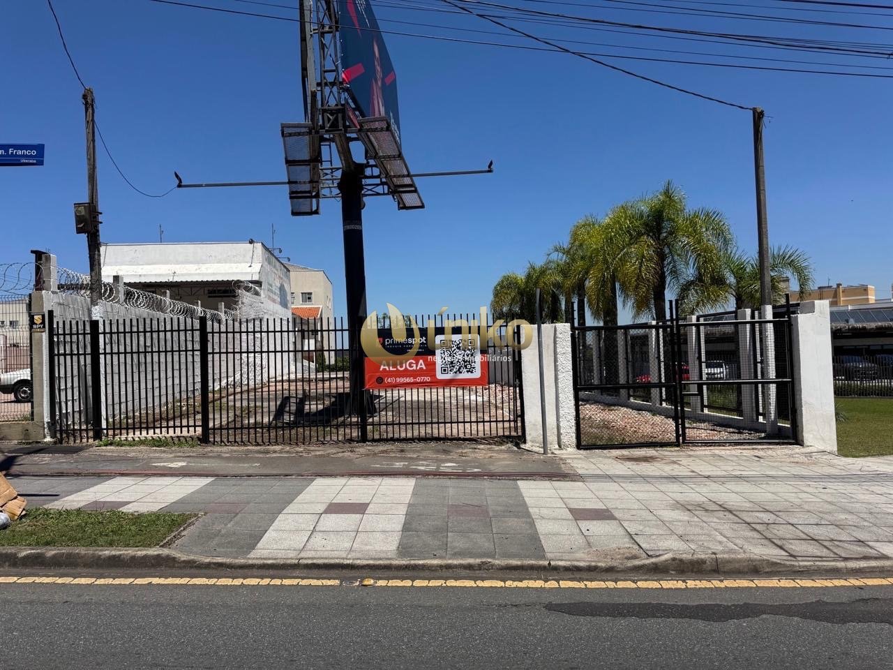 Terreno comercial na Avenida das Torres