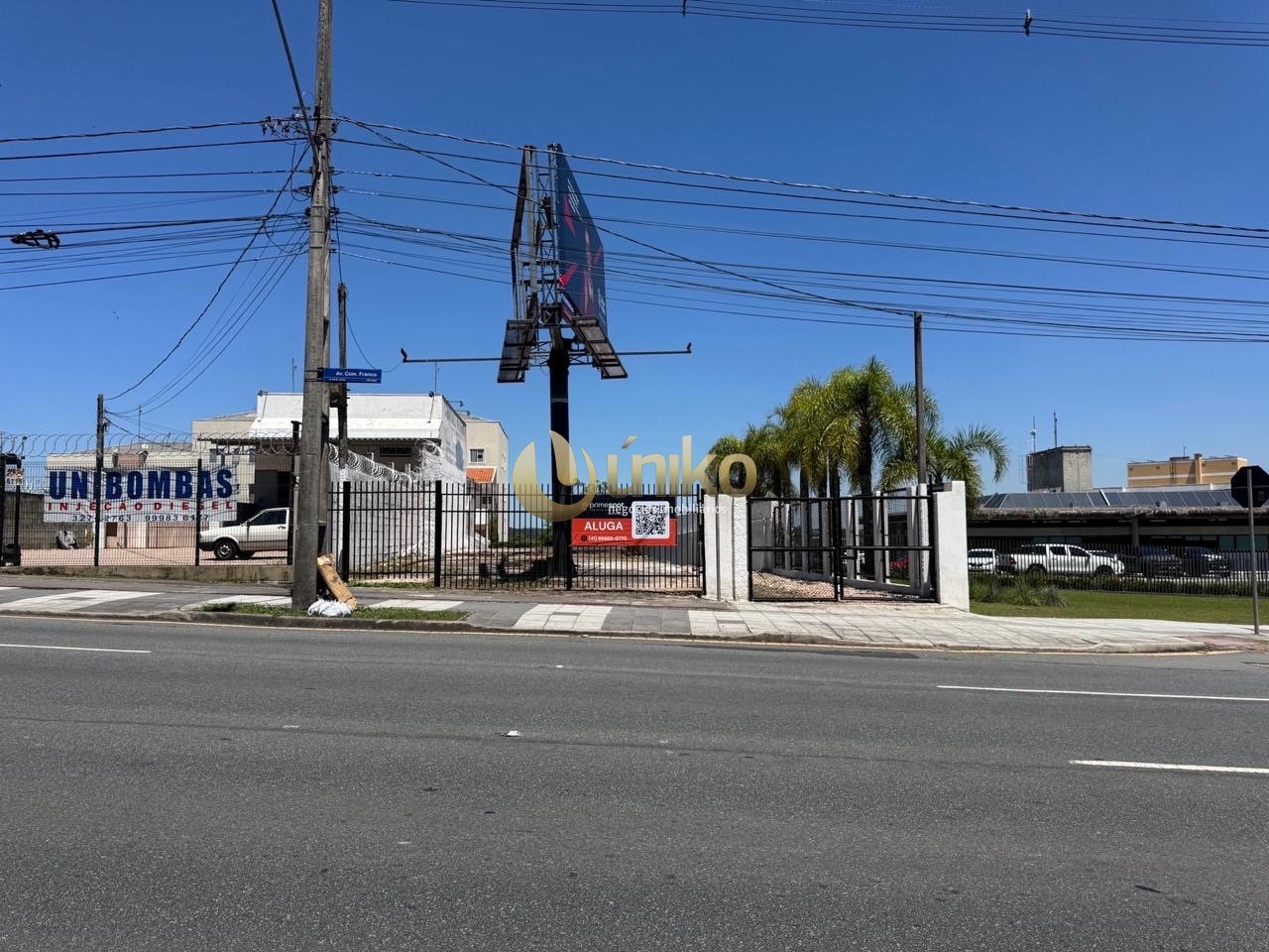 Terreno comercial na Avenida das Torres