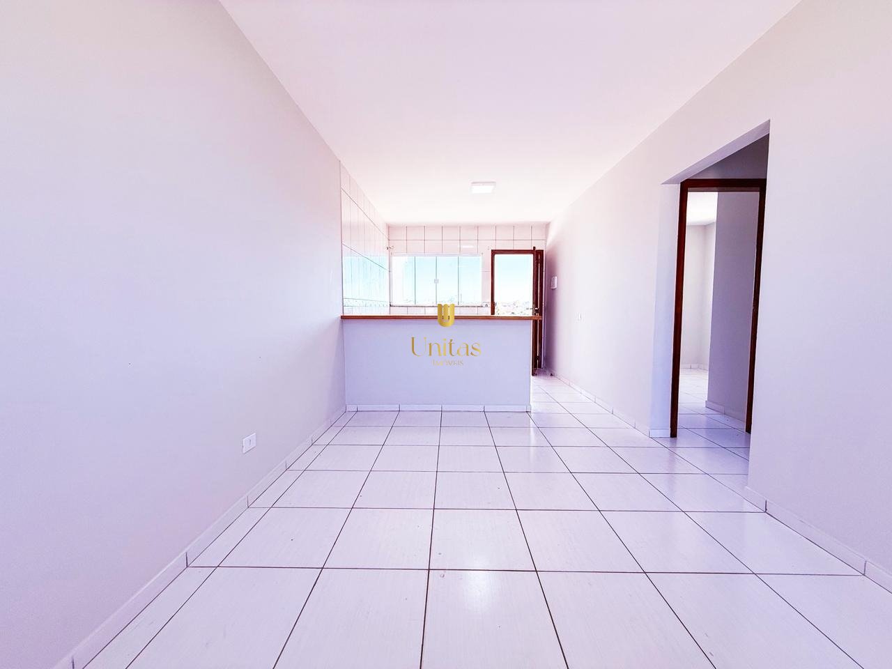 Imagem da propriedade UNI218 8