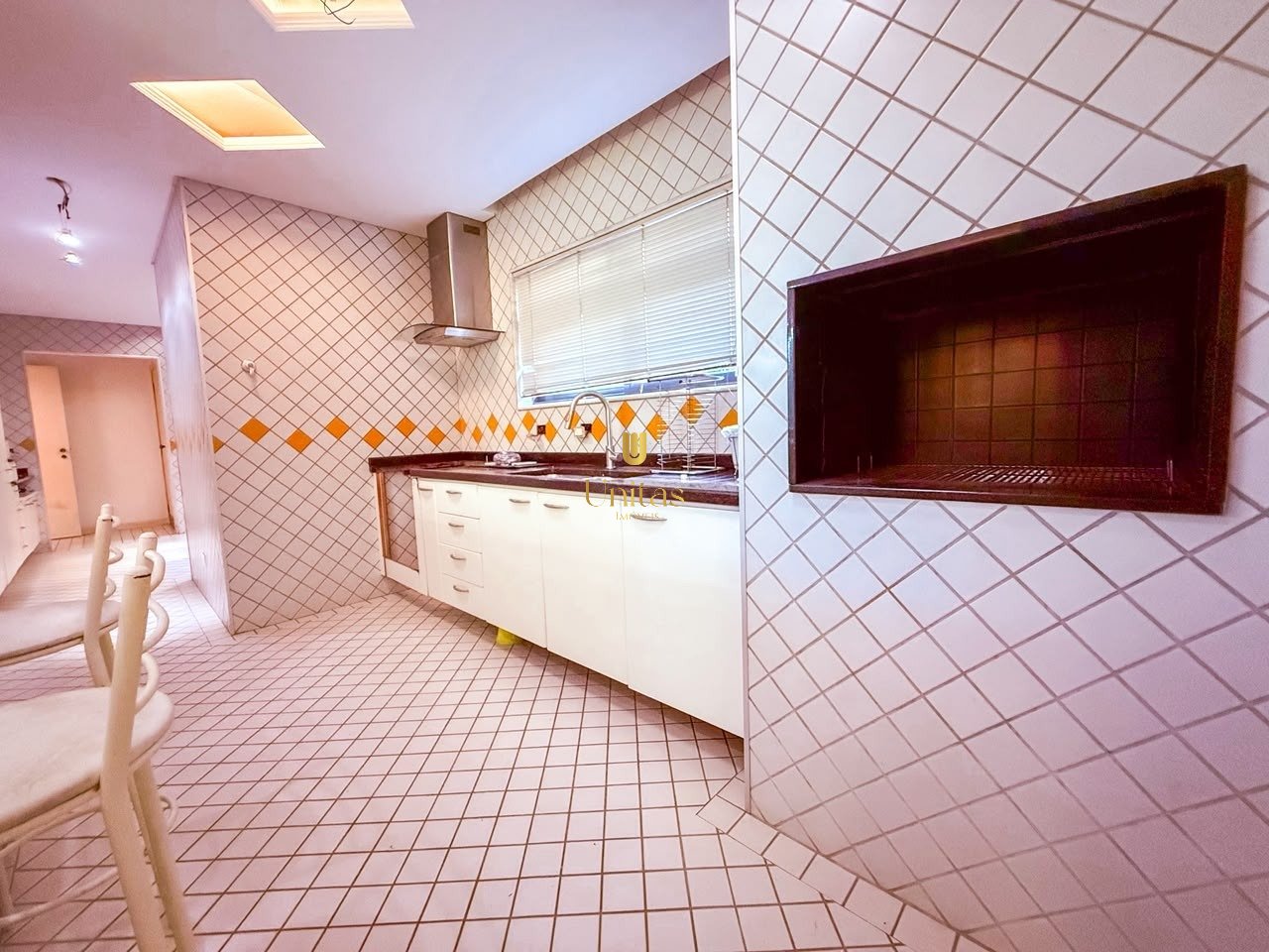Imagem da propriedade UNI223 25