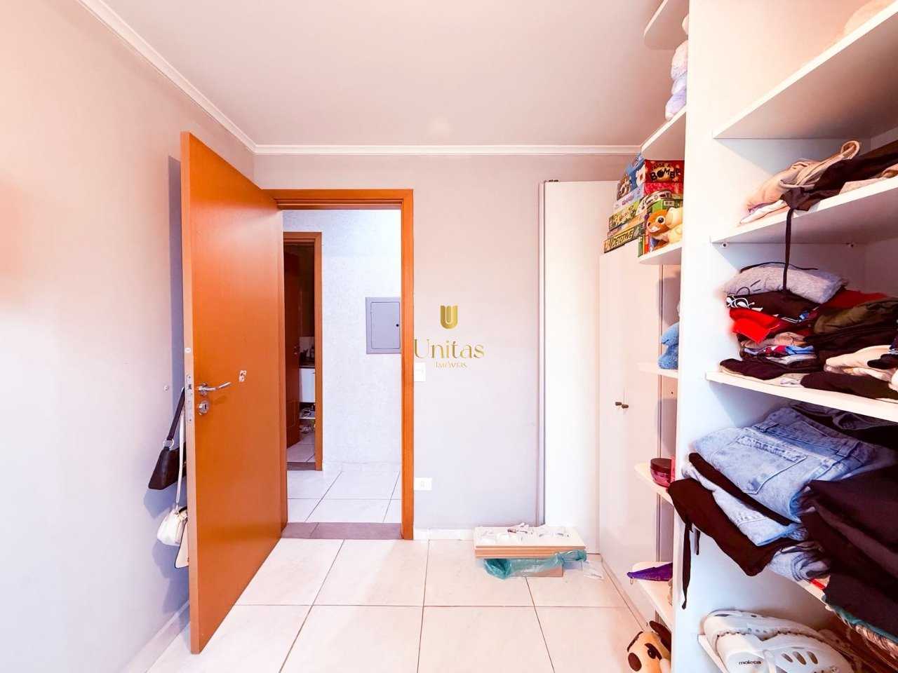 Imagem da propriedade UNI224 26