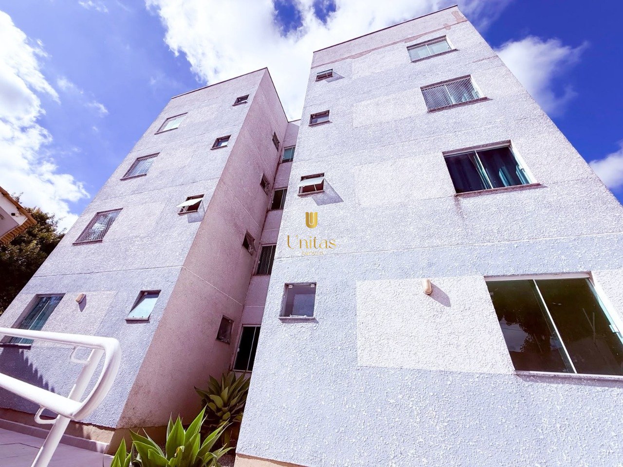 Imagem da propriedade UNI224 41