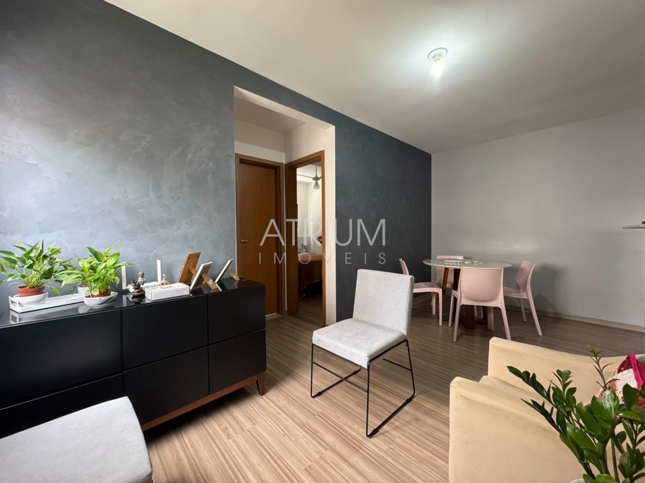 APARTAMENTO DOIS QUARTOS COM ELEVADOR Á VENDA NO BAIRRO CABRAL